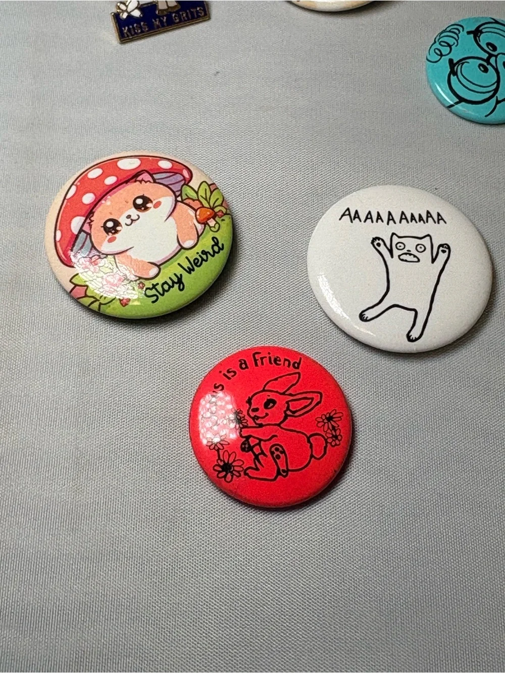 Lot of VTG and Modern Lapel Decorative Funny Retro Cat Harry Potter Pins Buttons
